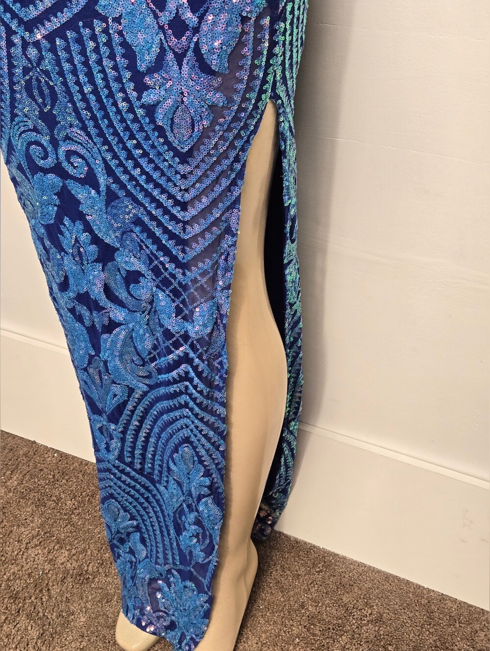 Emerald Sundae S Long Maxi Blue Formal Gown Dress Spaghetti Straps Sequins - Picture 4 of 6